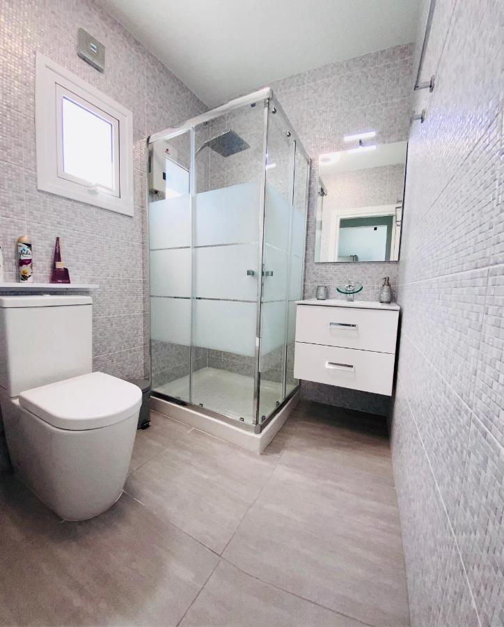 Sandy Bay Villa Ajía Nápa Kültér fotó